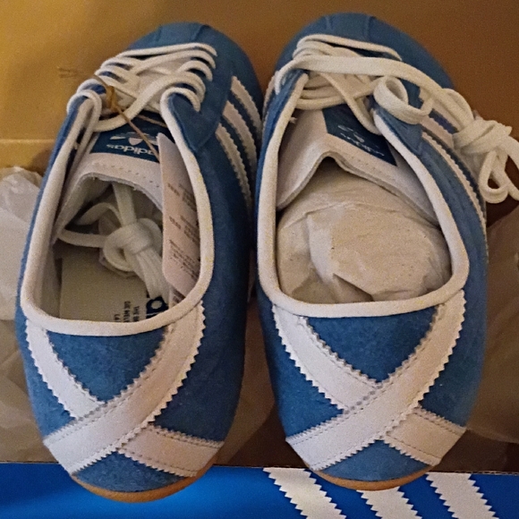 Adidas Tokyo Blue and White Sneakers - Picture 4 of 6